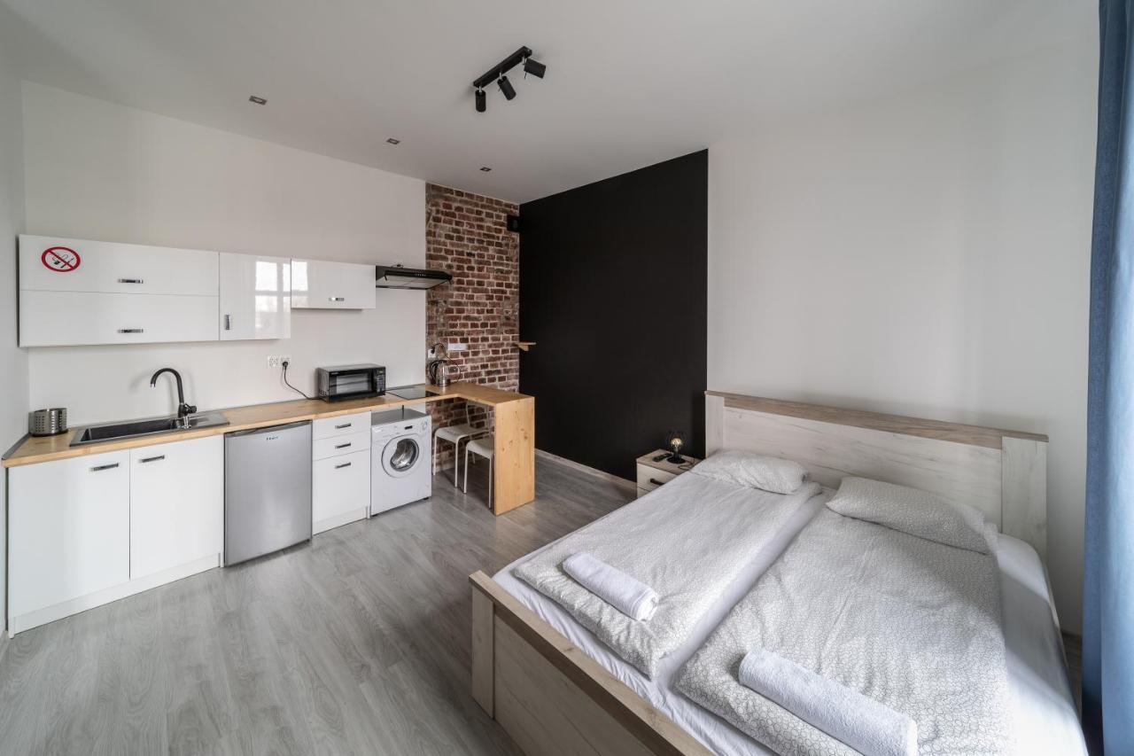 Black & White Vision Apartment - Centrum Opole Extérieur photo