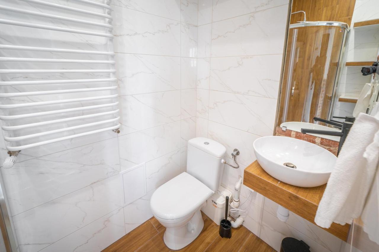 Black & White Vision Apartment - Centrum Opole Extérieur photo
