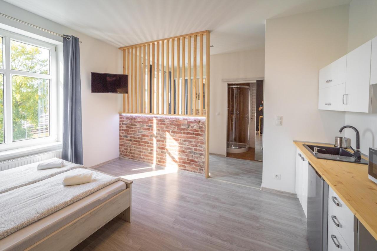 Black & White Vision Apartment - Centrum Opole Extérieur photo